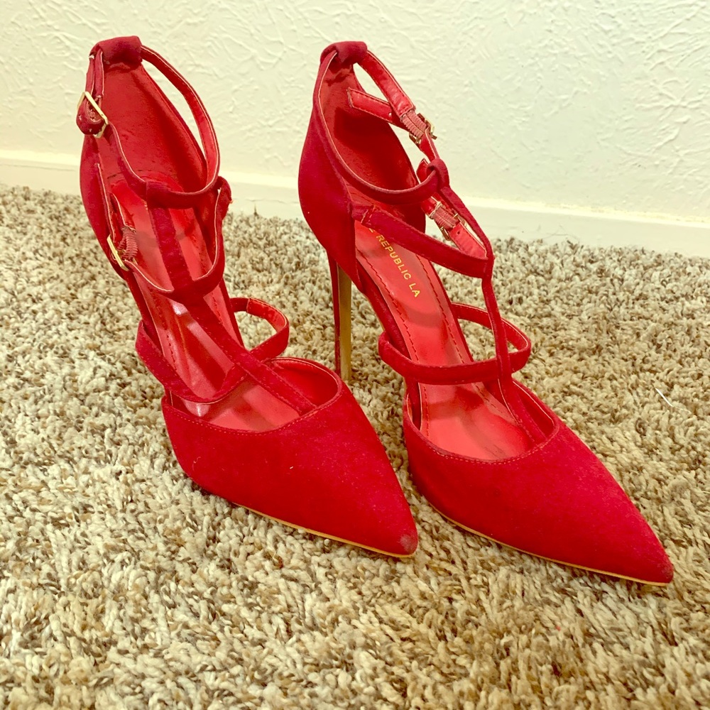 Red red rum republic heel